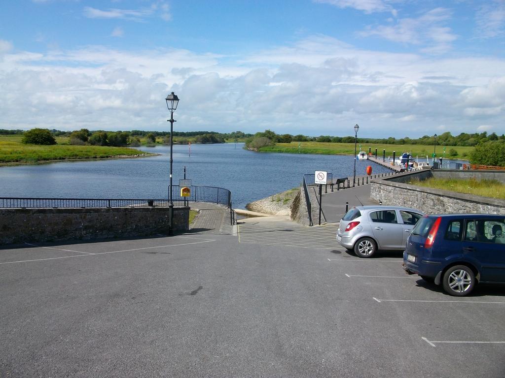 Clonmacnoise B&B 외부 사진